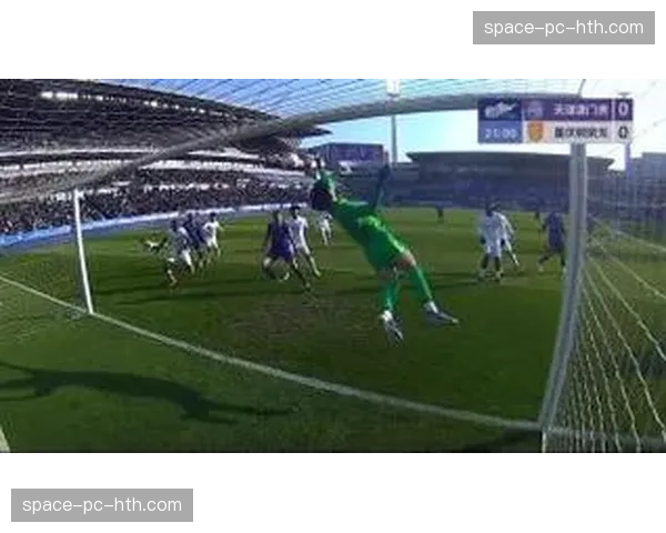 科隆0-0闷平，全场两队合计仅三次射正目标